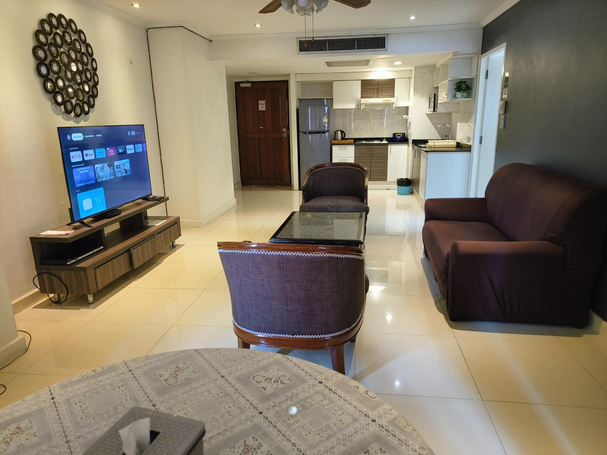 Omni Tower Sukhumvit Nana Direct Hotell Bangkok Exteriör bild